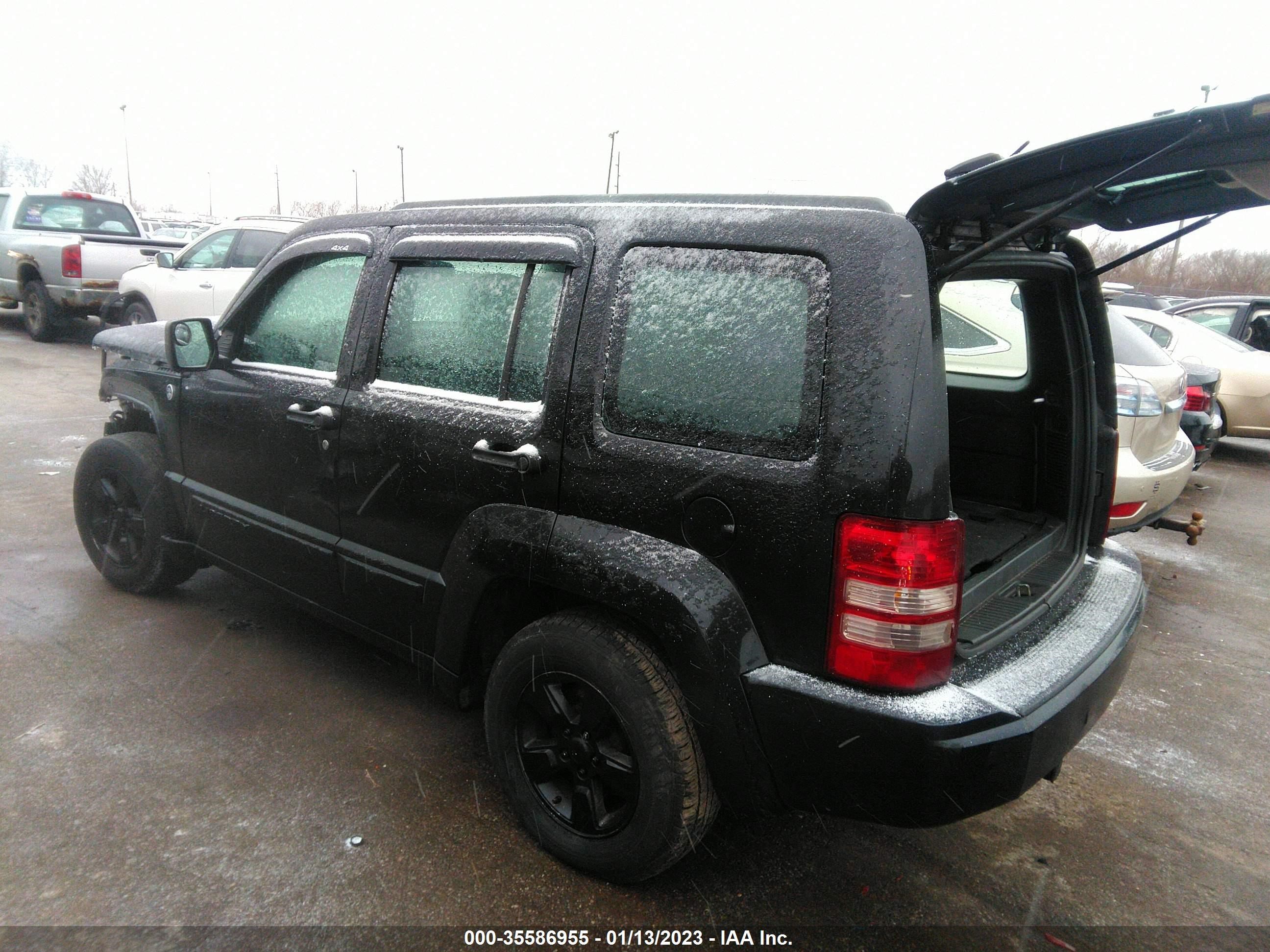 Photo 2 VIN: 1C4PJMAK4CW118086 - JEEP LIBERTY (NORTH AMERICA) 