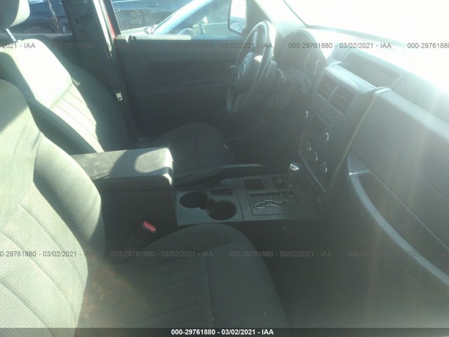 Photo 4 VIN: 1C4PJMAK4CW118105 - JEEP LIBERTY 