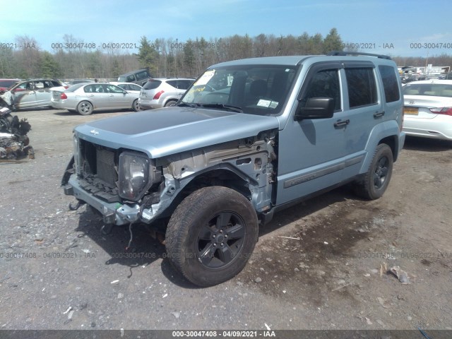 Photo 1 VIN: 1C4PJMAK4CW132439 - JEEP LIBERTY 