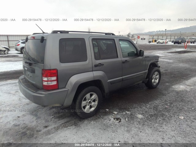 Photo 3 VIN: 1C4PJMAK4CW149368 - JEEP LIBERTY 