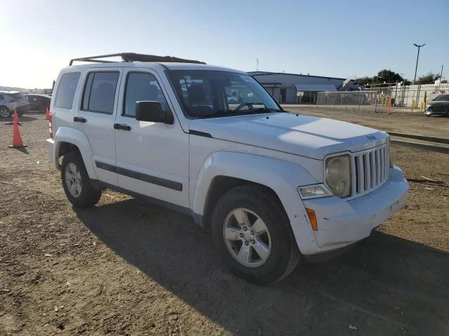 Photo 3 VIN: 1C4PJMAK4CW170141 - JEEP LIBERTY SP 