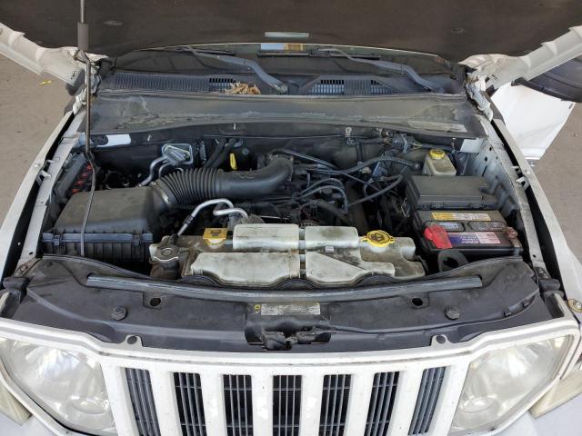 Photo 11 VIN: 1C4PJMAK4CW198344 - JEEP LIBERTY 