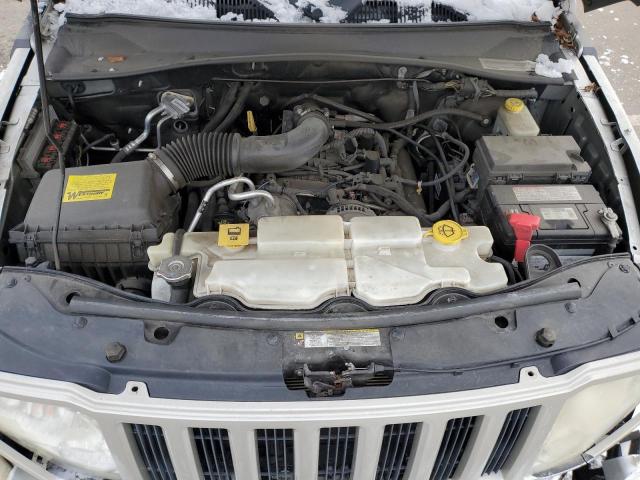 Photo 10 VIN: 1C4PJMAK4CW204188 - JEEP LIBERTY 