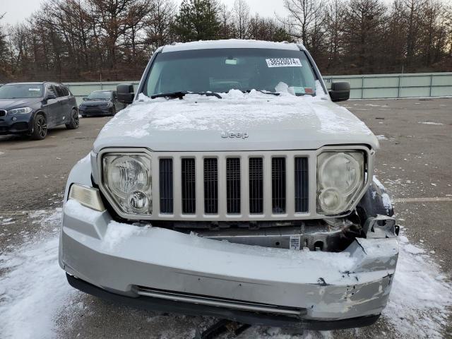 Photo 4 VIN: 1C4PJMAK4CW204188 - JEEP LIBERTY 