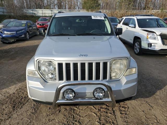 Photo 4 VIN: 1C4PJMAK4CW211559 - JEEP LIBERTY SP 