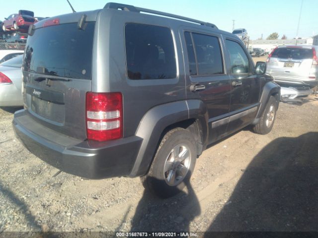 Photo 3 VIN: 1C4PJMAK5CW110692 - JEEP LIBERTY 