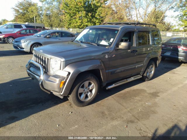 Photo 1 VIN: 1C4PJMAK5CW118470 - JEEP LIBERTY 