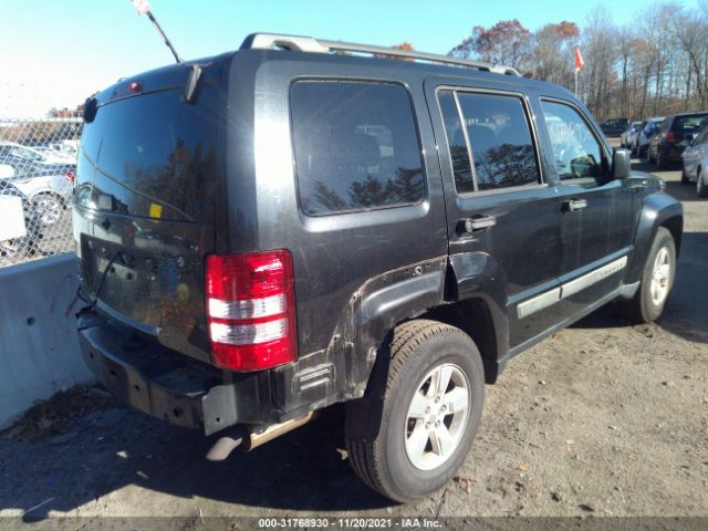 Photo 3 VIN: 1C4PJMAK5CW138993 - JEEP LIBERTY 