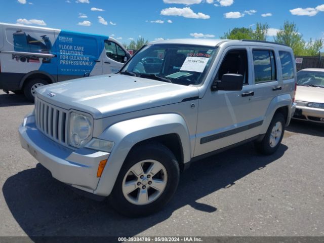 Photo 1 VIN: 1C4PJMAK5CW148438 - JEEP LIBERTY 