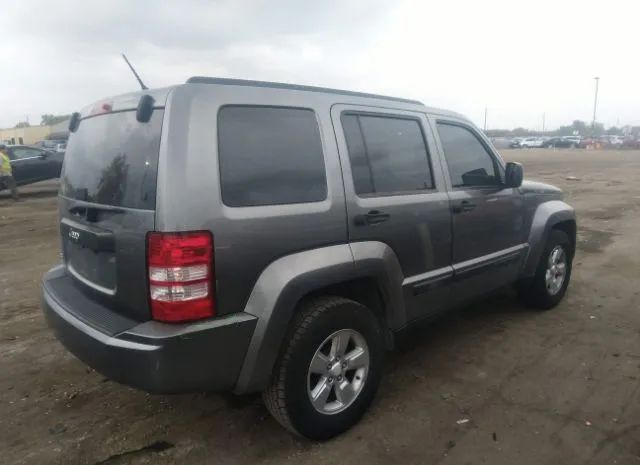 Photo 3 VIN: 1C4PJMAK5CW175350 - JEEP LIBERTY (NORTH AMERICA) 