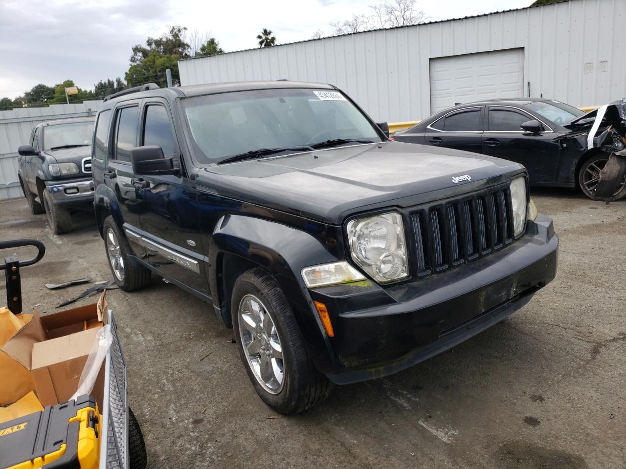 Photo 3 VIN: 1C4PJMAK5CW176420 - JEEP LIBERTY (NORTH AMERICA) 