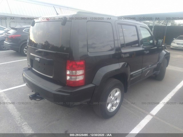 Photo 3 VIN: 1C4PJMAK5CW205625 - JEEP LIBERTY 