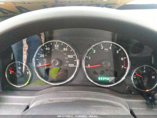 Photo 6 VIN: 1C4PJMAK5CW214647 - JEEP LIBERTY 