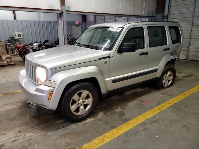 Photo 0 VIN: 1C4PJMAK6CW167192 - JEEP LIBERTY 