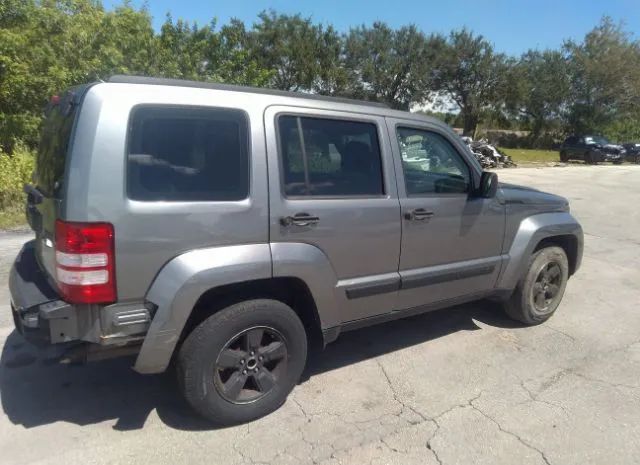 Photo 3 VIN: 1C4PJMAK6CW172330 - JEEP LIBERTY (NORTH AMERICA) 