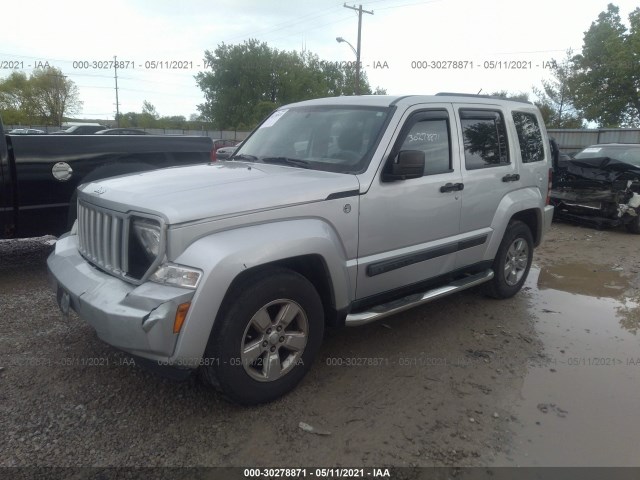 Photo 1 VIN: 1C4PJMAK7CW103632 - JEEP LIBERTY 