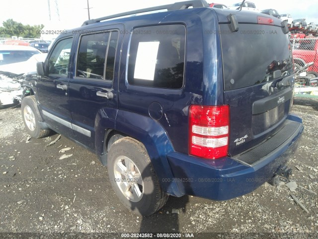 Photo 2 VIN: 1C4PJMAK7CW136761 - JEEP LIBERTY 