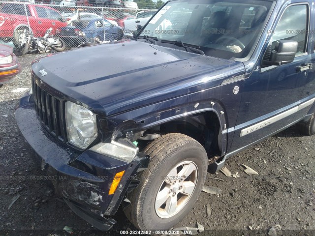 Photo 5 VIN: 1C4PJMAK7CW136761 - JEEP LIBERTY 