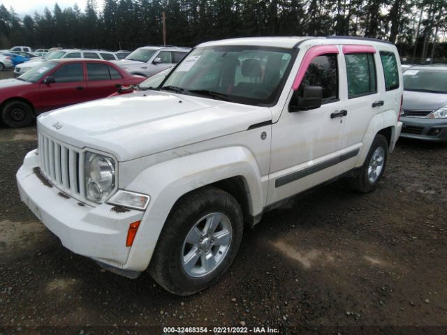 Photo 1 VIN: 1C4PJMAK7CW148361 - JEEP LIBERTY 