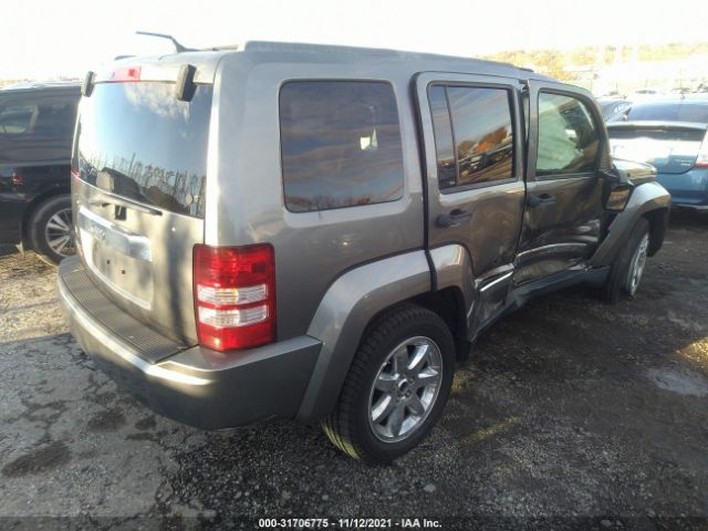 Photo 3 VIN: 1C4PJMAK7CW162938 - JEEP LIBERTY 