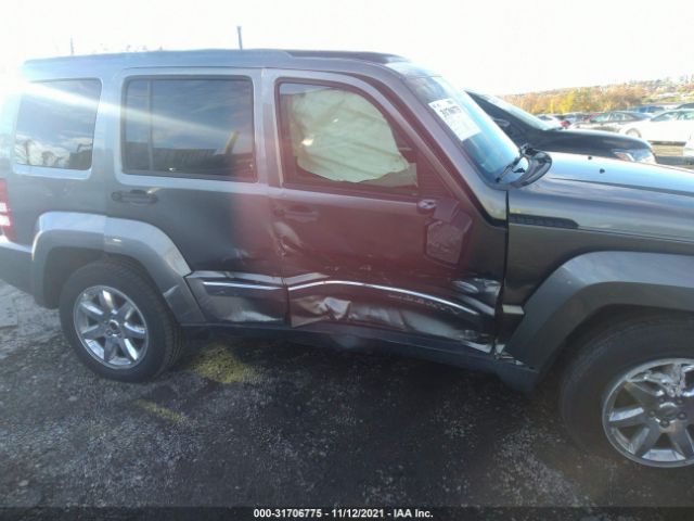 Photo 5 VIN: 1C4PJMAK7CW162938 - JEEP LIBERTY 