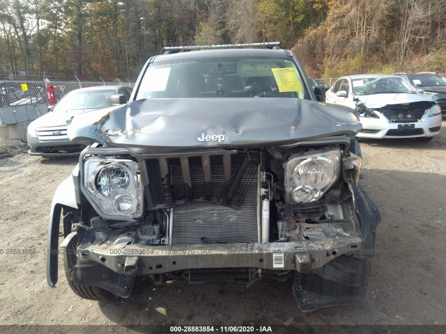 Photo 5 VIN: 1C4PJMAK7CW198922 - JEEP LIBERTY 