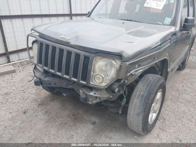 Photo 5 VIN: 1C4PJMAK7CW208641 - JEEP LIBERTY 