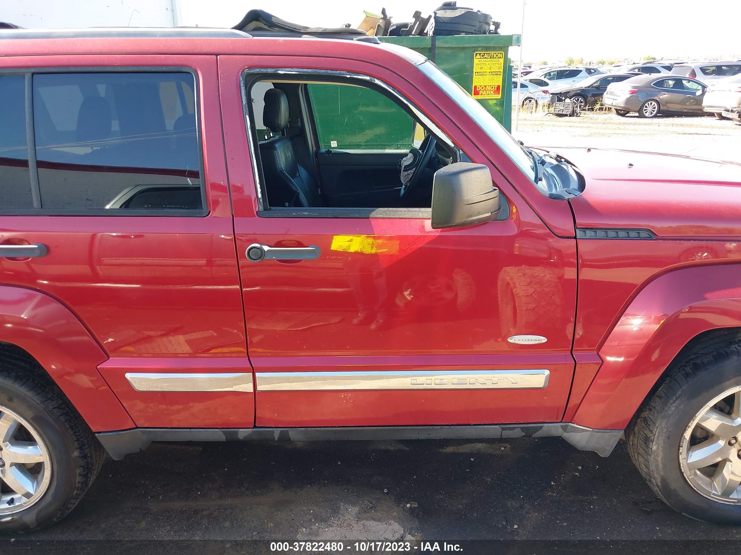 Photo 12 VIN: 1C4PJMAK7CW211457 - JEEP LIBERTY (NORTH AMERICA) 