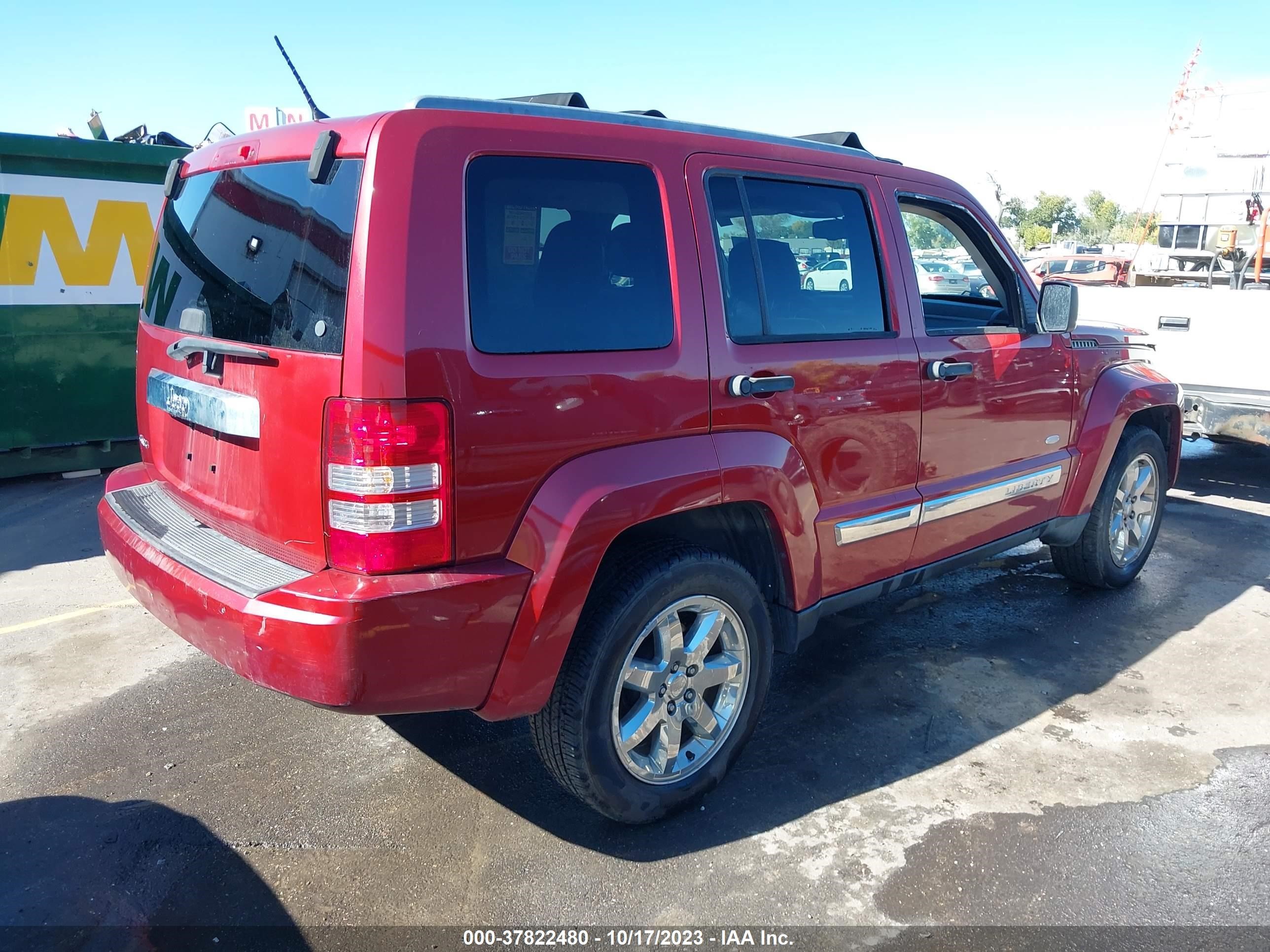 Photo 3 VIN: 1C4PJMAK7CW211457 - JEEP LIBERTY (NORTH AMERICA) 