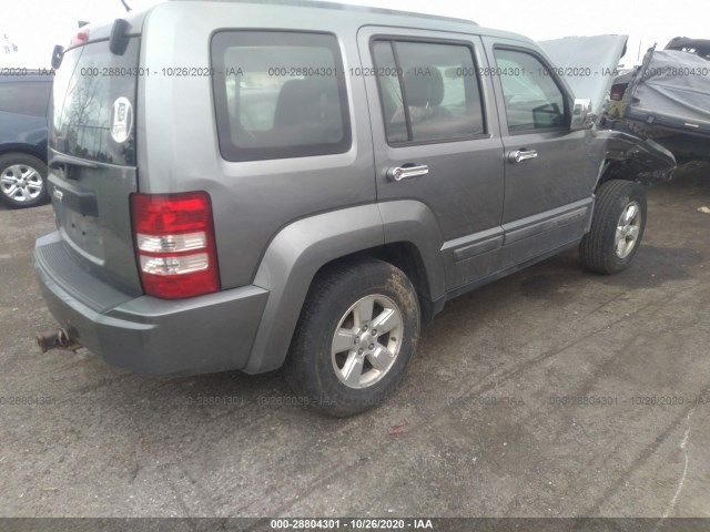 Photo 3 VIN: 1C4PJMAK8CW108788 - JEEP LIBERTY 