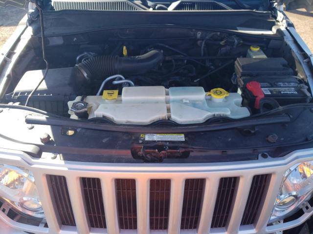 Photo 10 VIN: 1C4PJMAK8CW110671 - JEEP LIBERTY 