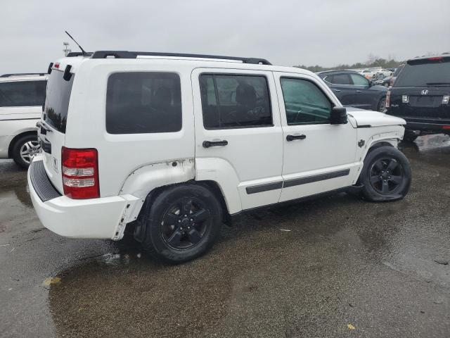 Photo 2 VIN: 1C4PJMAK8CW125896 - JEEP LIBERTY 