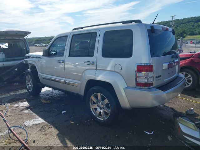 Photo 2 VIN: 1C4PJMAK8CW153603 - JEEP LIBERTY 