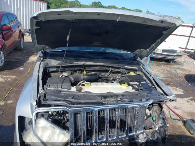 Photo 9 VIN: 1C4PJMAK8CW153603 - JEEP LIBERTY 