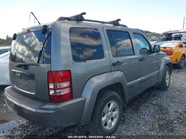 Photo 3 VIN: 1C4PJMAK8CW154640 - JEEP LIBERTY 