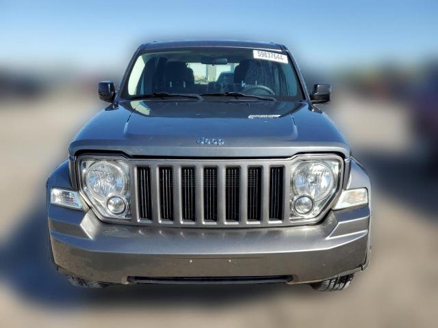 Photo 4 VIN: 1C4PJMAK8CW173429 - JEEP LIBERTY 