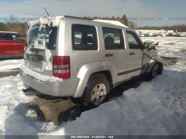 Photo 3 VIN: 1C4PJMAK8CW178050 - JEEP LIBERTY 