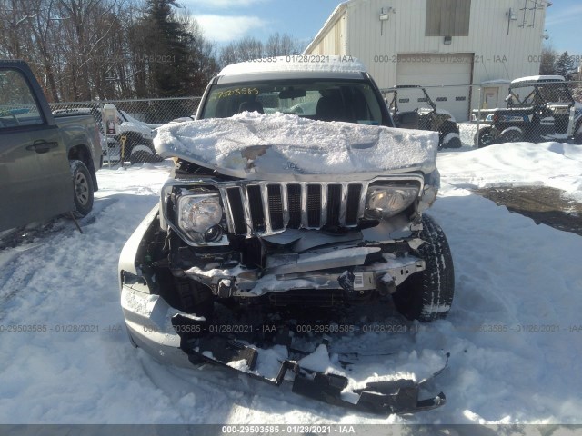 Photo 5 VIN: 1C4PJMAK8CW178050 - JEEP LIBERTY 