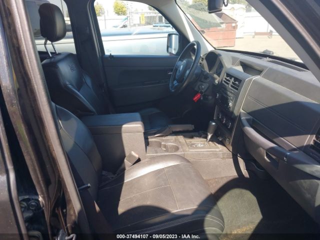 Photo 4 VIN: 1C4PJMAK8CW185726 - JEEP LIBERTY 