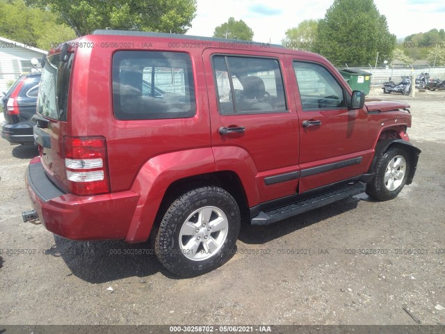 Photo 3 VIN: 1C4PJMAK8CW202699 - JEEP LIBERTY 