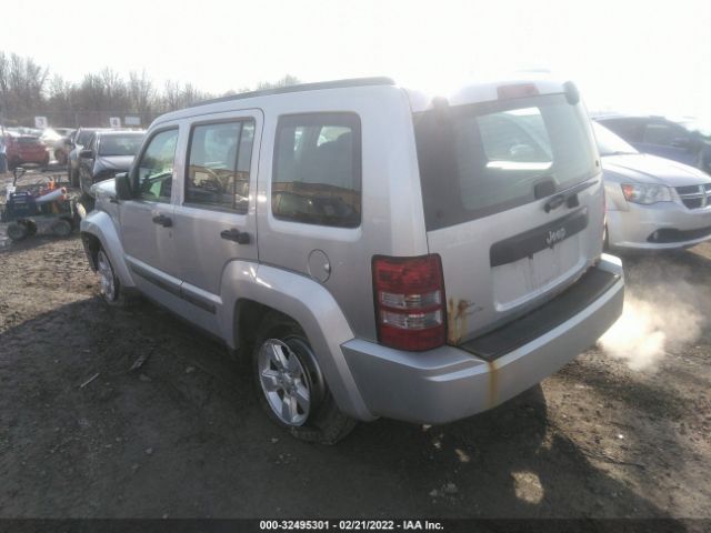 Photo 2 VIN: 1C4PJMAK9CW110954 - JEEP LIBERTY 