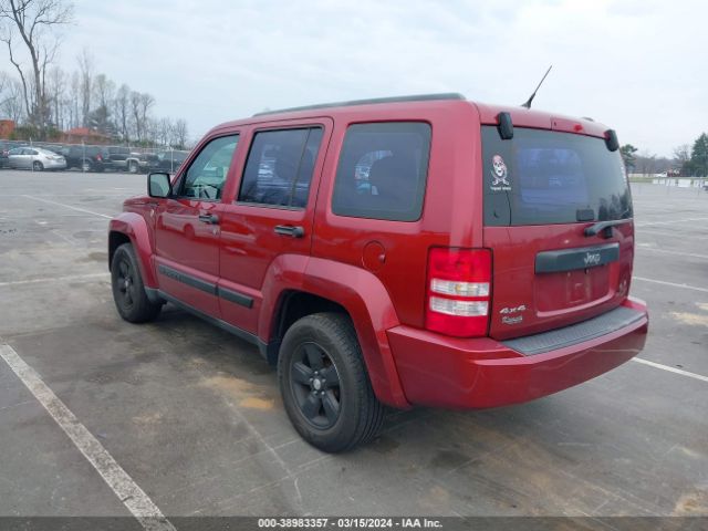 Photo 2 VIN: 1C4PJMAK9CW118990 - JEEP LIBERTY 