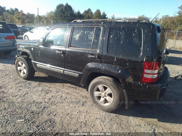 Photo 2 VIN: 1C4PJMAK9CW145235 - JEEP LIBERTY 