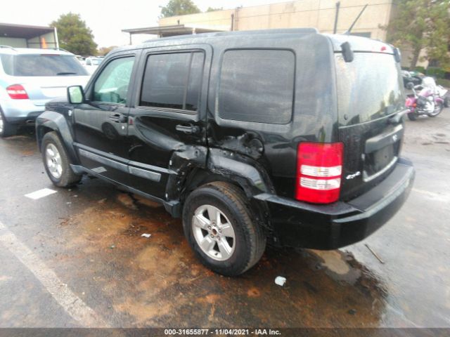 Photo 2 VIN: 1C4PJMAK9CW161628 - JEEP LIBERTY 