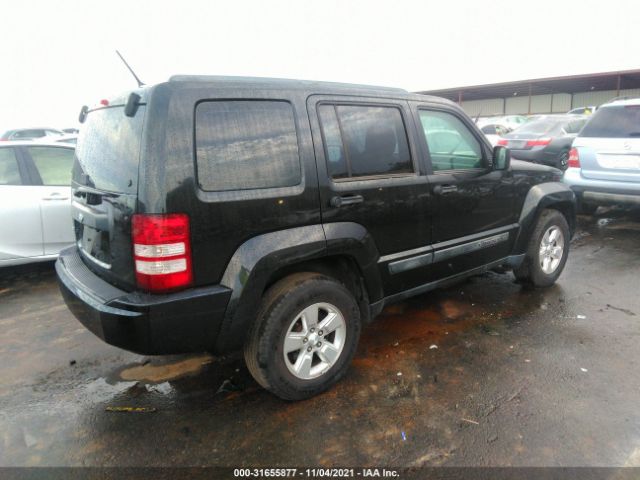 Photo 3 VIN: 1C4PJMAK9CW161628 - JEEP LIBERTY 