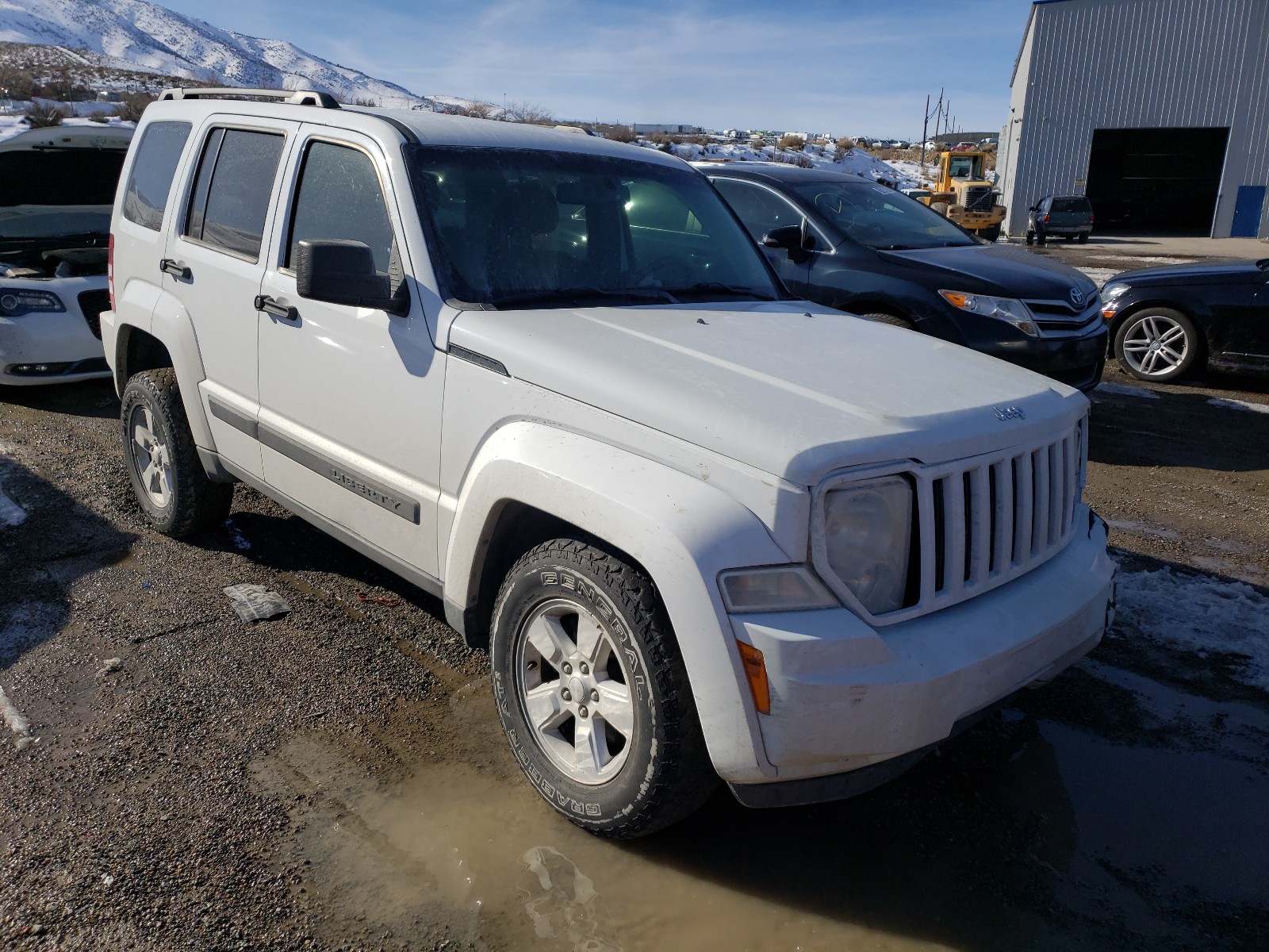 Photo 0 VIN: 1C4PJMAK9CW176596 - JEEP LIBERTY SP 