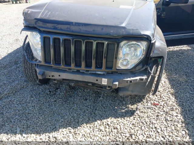 Photo 5 VIN: 1C4PJMAK9CW184925 - JEEP LIBERTY 