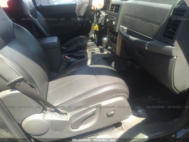 Photo 4 VIN: 1C4PJMAK9CW200668 - JEEP LIBERTY 