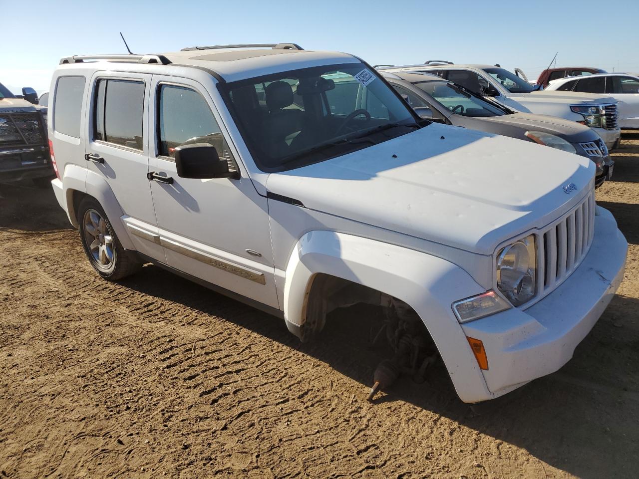 Photo 3 VIN: 1C4PJMAK9CW202016 - JEEP LIBERTY (NORTH AMERICA) 