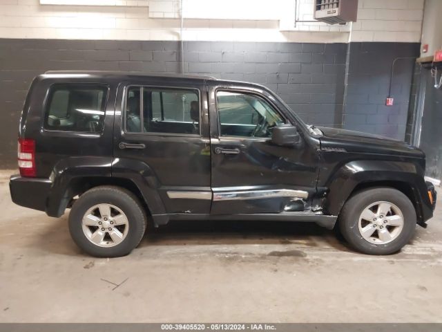 Photo 5 VIN: 1C4PJMAKXCW117430 - JEEP LIBERTY 